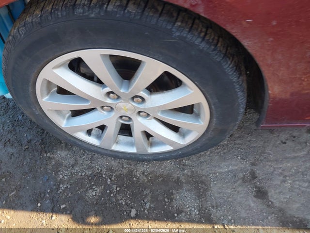1G11D5SL9FF349153 Chevrolet MALIBU 2LT