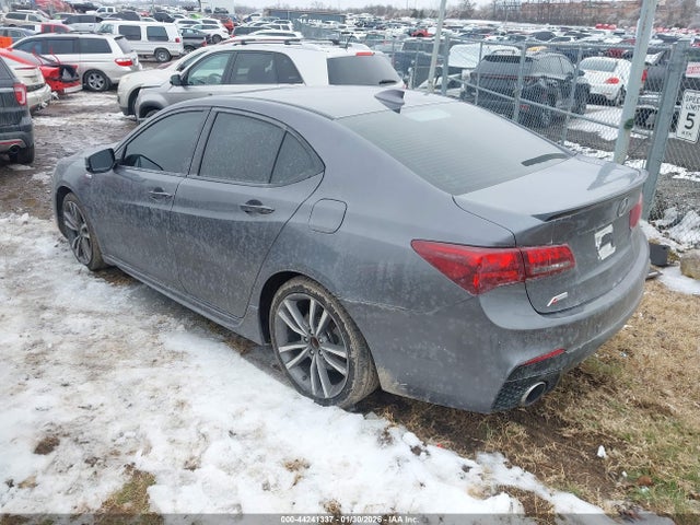 2018 ACURA TLX 19UUB2F63JA012076 Photo 2