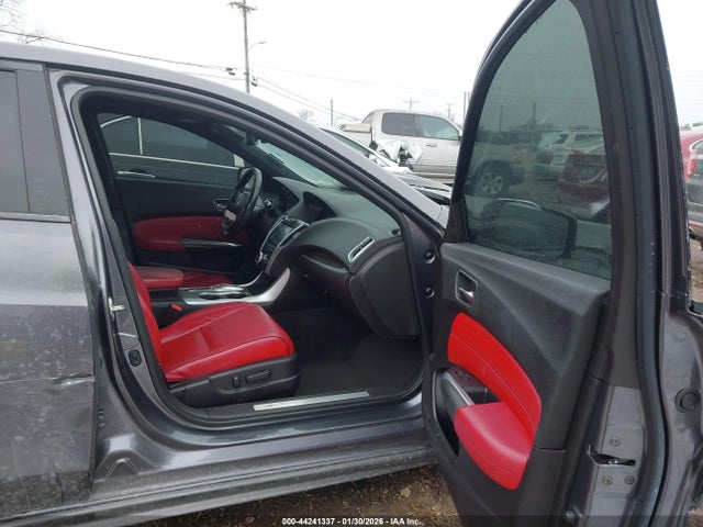 2018 ACURA TLX 19UUB2F63JA012076 Photo 4