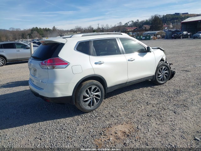 Продажа на аукционе авто 2015 Nissan Rogue Sl, vin: 5N1AT2MV5FC830263, номер лота: 44241366