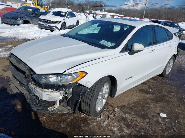 2019 FORD FUSION HYBRID 3FA6P0LU1KR110990 Photo 1