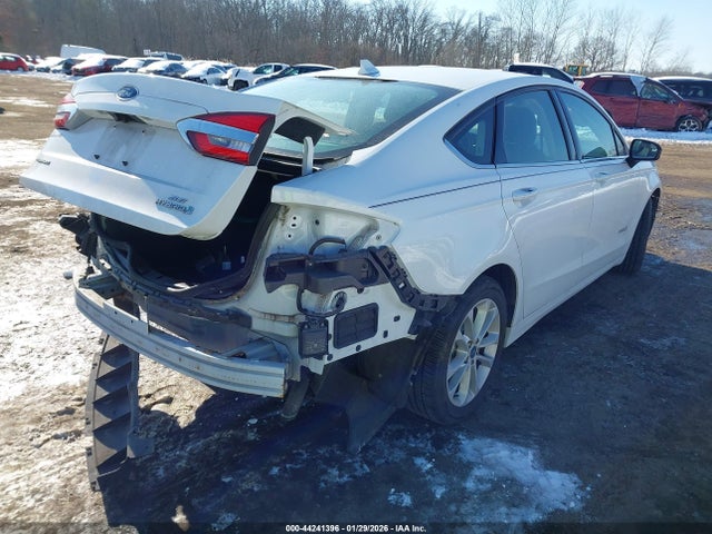 2019 FORD FUSION HYBRID 3FA6P0LU1KR110990 Photo 3