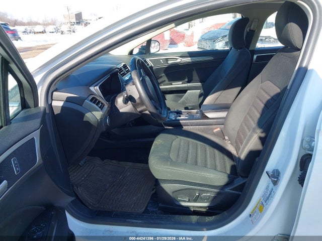2019 FORD FUSION HYBRID 3FA6P0LU1KR110990 Photo 4