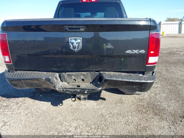 2017 RAM 1500 1C6RR7KGXHS717819 Photo 5
