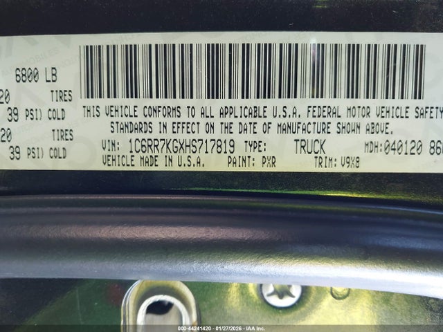 2017 RAM 1500 1C6RR7KGXHS717819 Photo 8