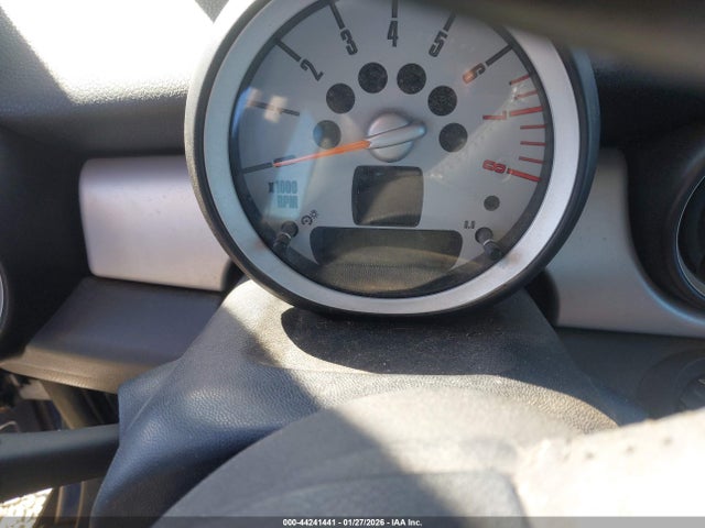 2008 MINI COOPER WMWMF33568TU68928 Photo 6