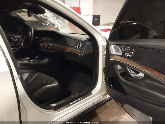 2014 MERCEDES-BENZ S 63 AMG WDDUG7JB0EA035375 Photo 4