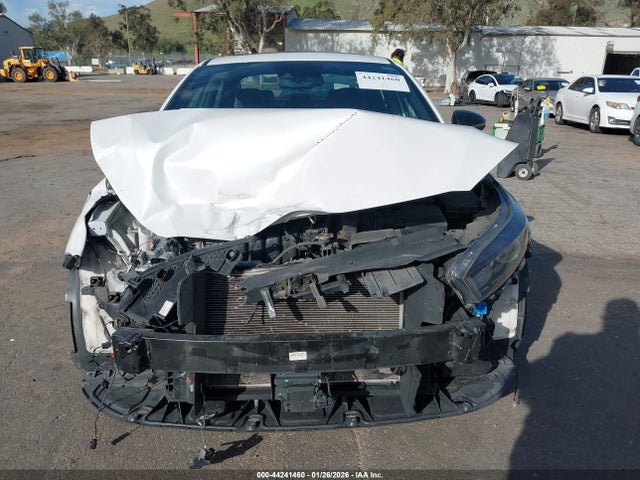 3KPF54AD5NE431257 KIA Forte Gt-line