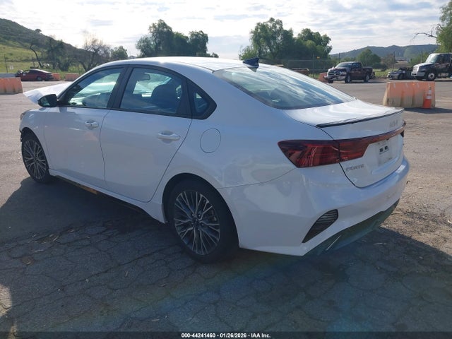 3KPF54AD5NE431257 KIA Forte Gt-line