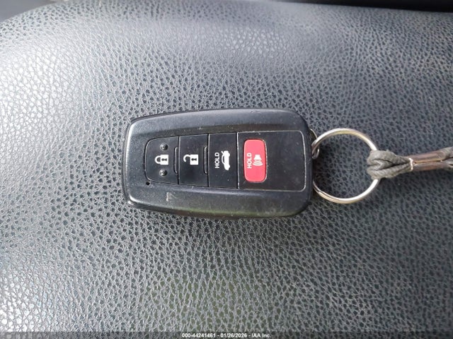 JTNB11HK9J3010538 Toyota CAMRY SE