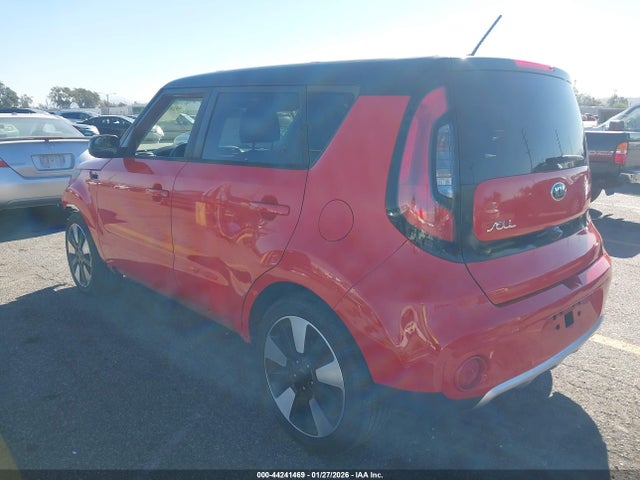 KNDJP3A53H7438672 KIA SOUL +