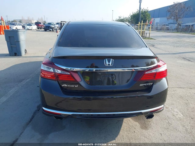 1HGCR2F62GA043125 Honda Accord Sport