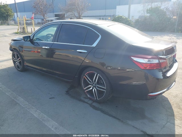 1HGCR2F62GA043125 Honda Accord Sport