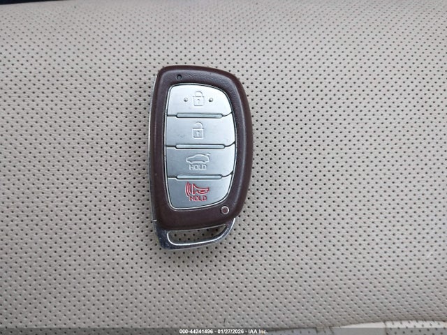 Hyundai Sonata Limited 2016 5NPE34AF1GH310470 Image 11