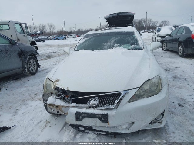 Продажа на аукционе авто 2011 Lexus Is 250, vin: JTHBF5C27B5148555, номер лота: 44241498
