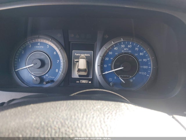 5TDYZ3DC2KS992978 Toyota Sienna Xle 8 Passenger