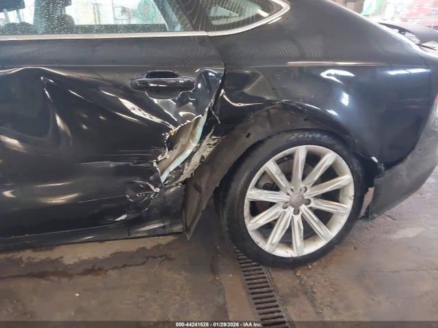 2014 AUDI A7 WAU2MAFC4EN108679 Photo 5