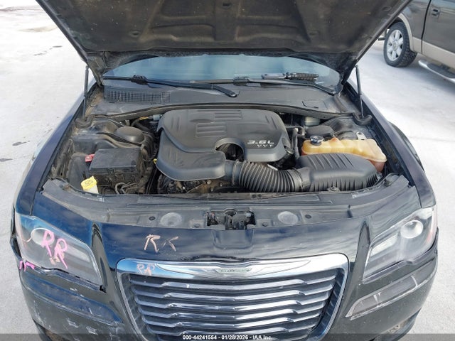 Продаж на аукціоні авто 2014 Chrysler 300 300s, vin: 2C3CCAGG8EH352876, номер лоту: 44241554