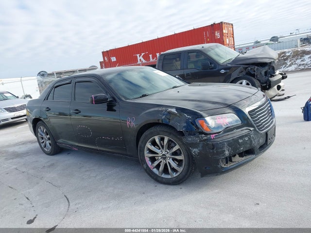 Продаж на аукціоні авто 2014 Chrysler 300 300s, vin: 2C3CCAGG8EH352876, номер лоту: 44241554