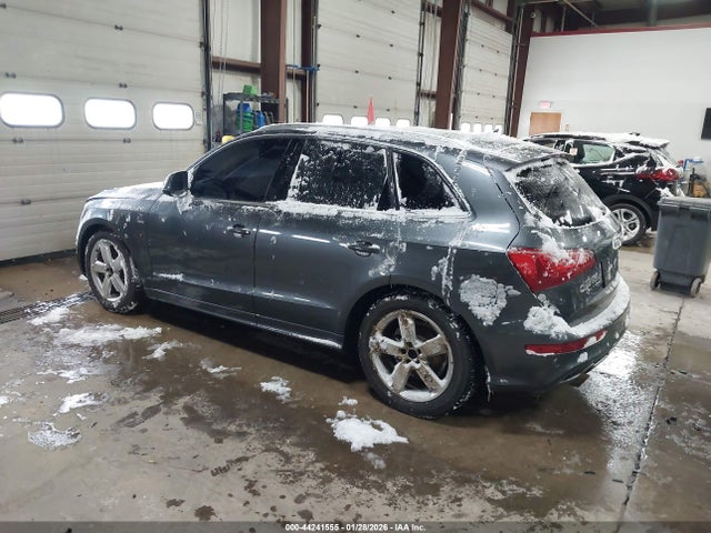 2012 AUDI Q5 WA1DKAFP7CA071243 Photo 2