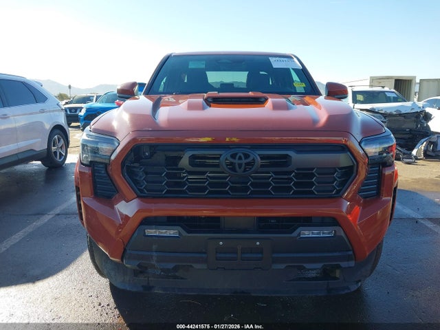 44241575 :رقم المزاد ، 3TMLB5JN3SM185014 vin ، 2025 Toyota Tacoma Trd Sport مزاد بيع