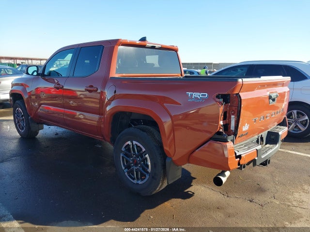 44241575 :رقم المزاد ، 3TMLB5JN3SM185014 vin ، 2025 Toyota Tacoma Trd Sport مزاد بيع