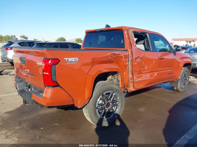 44241575 :رقم المزاد ، 3TMLB5JN3SM185014 vin ، 2025 Toyota Tacoma Trd Sport مزاد بيع