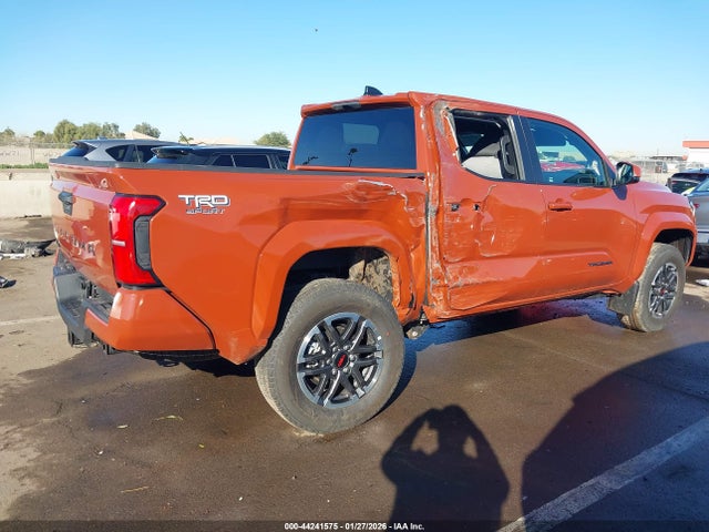 44241575 :رقم المزاد ، 3TMLB5JN3SM185014 vin ، 2025 Toyota Tacoma Trd Sport مزاد بيع