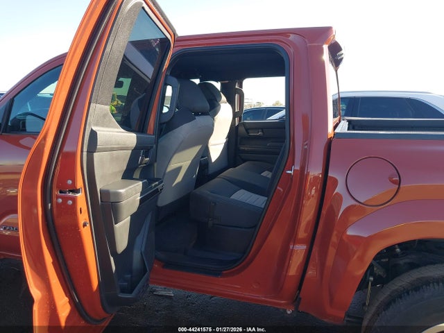 44241575 :رقم المزاد ، 3TMLB5JN3SM185014 vin ، 2025 Toyota Tacoma Trd Sport مزاد بيع