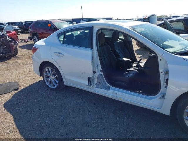 44241589 :رقم المزاد ، 19UDE2F33MA003282 vin ، 2021 Acura Ilx Standard مزاد بيع