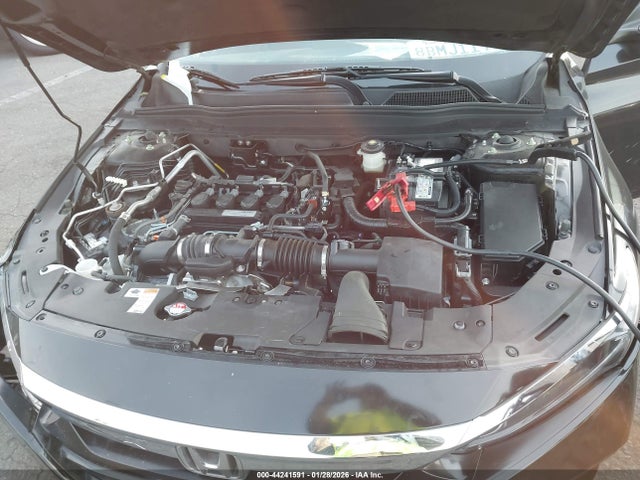 1HGCV1F43JA010131 Honda ACCORD EX