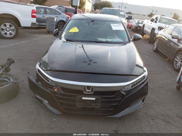 1HGCV1F43JA010131 Honda ACCORD EX