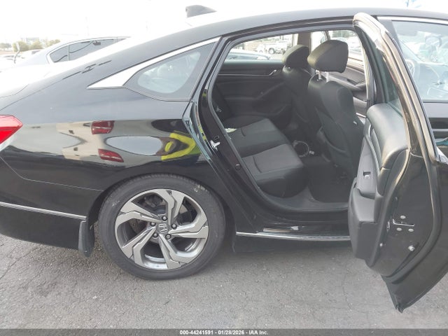 1HGCV1F43JA010131 Honda ACCORD EX