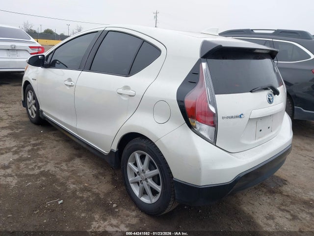 JTDKDTB34H1593888 Toyota Prius C One