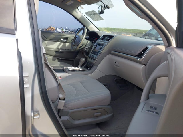 1GKKRPKD3EJ175758 GMC Acadia Sle-2