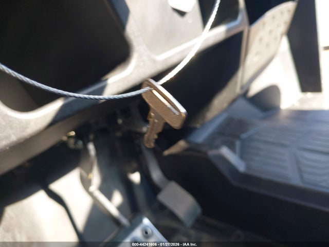 2024 POLARIS RANGER 4XATAE994R8468599 Photo 10
