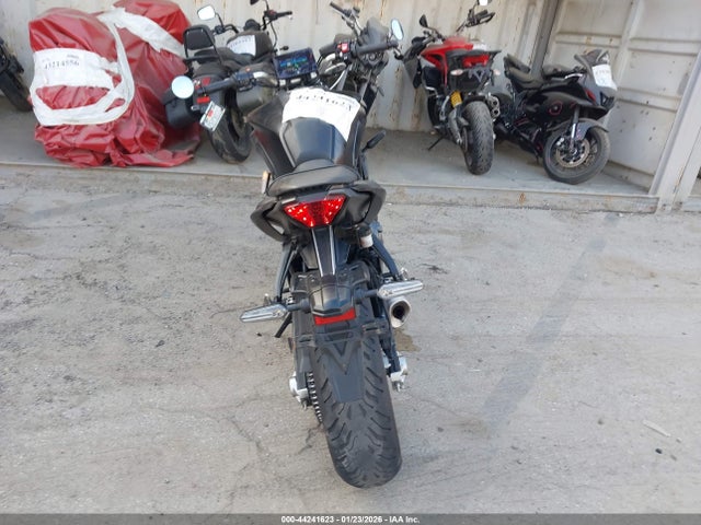 JYARM32Y1PA001500 Yamaha Mt07 C