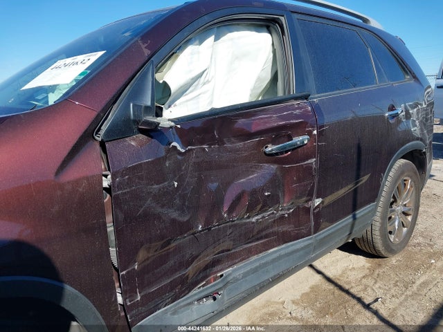 44241632 :رقم المزاد ، 5XYKU4A24BG052376 vin ، 2011 Kia Sorento Ex V6 مزاد بيع