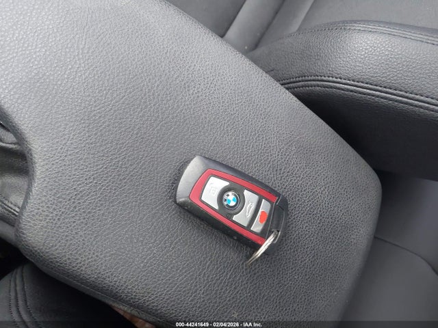 Продажа на аукционе авто 2018 Bmw 330i, vin: WBA8B9G54JNU98126, номер лота: 44241649