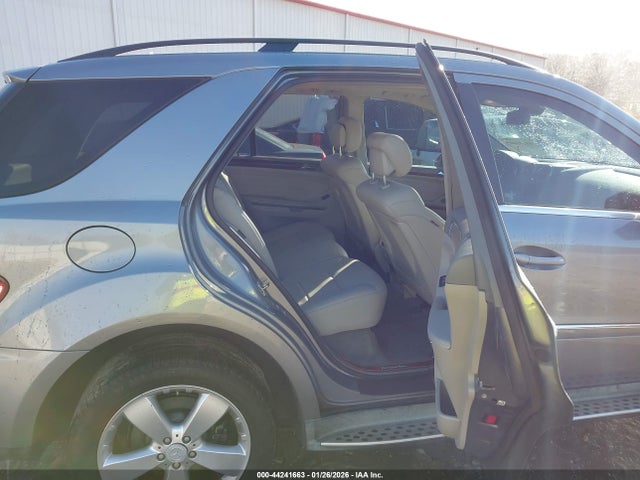 2011 Mercedes-benz Ml 350 მანქანა იყიდება აუქციონზე, vin: 4JGBB5GB1BA726465, აუქციონის ნომერი: 44241663