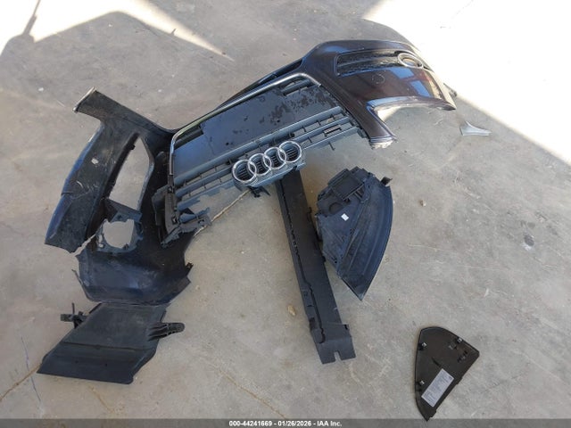 44241669 :رقم المزاد ، WAUCFAFR9CA034408 vin ، 2012 Audi A5 2.0t Premium مزاد بيع