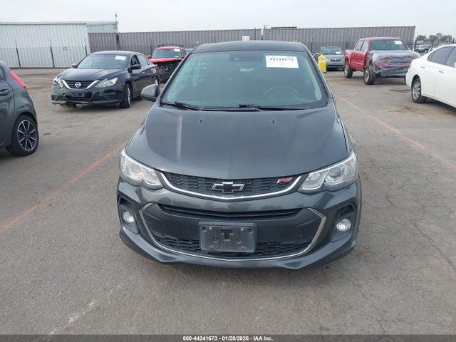 1G1JD6SB8J4102563 Chevrolet Sonic Lt Auto