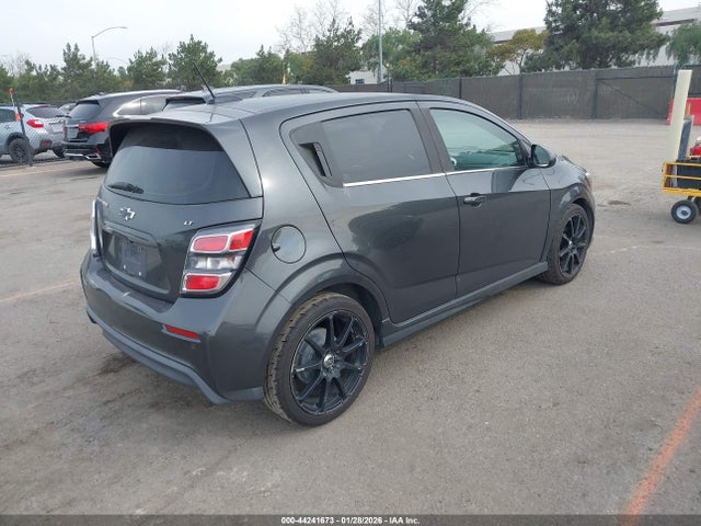 1G1JD6SB8J4102563 Chevrolet Sonic Lt Auto