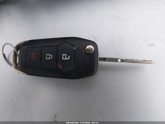 MAJ6P1SL4JC178938 Ford ECOSPORT S