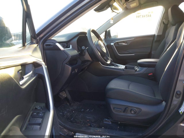 2T3P1RFV6SC505365 Toyota Rav4 Xle