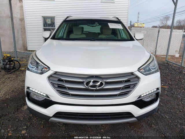 Продаж на аукціоні авто 2017 Hyundai Santa Fe Sport 2.4l, vin: 5NMZUDLB0HH007591, номер лоту: 44241738