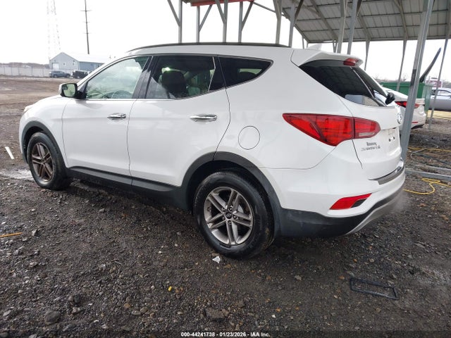 Продаж на аукціоні авто 2017 Hyundai Santa Fe Sport 2.4l, vin: 5NMZUDLB0HH007591, номер лоту: 44241738