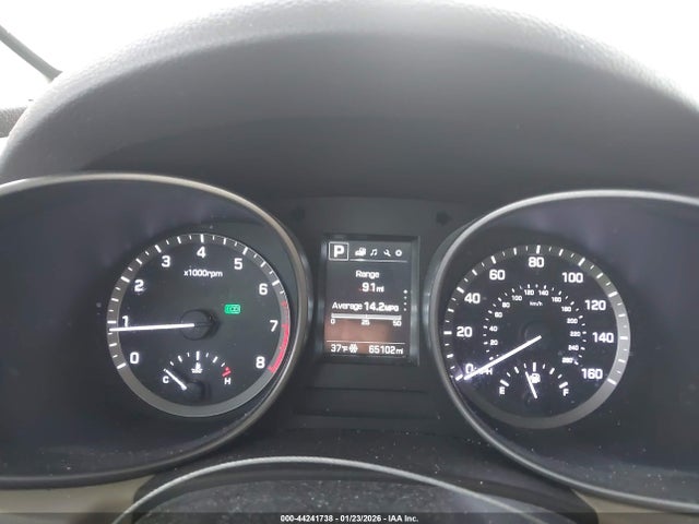Продаж на аукціоні авто 2017 Hyundai Santa Fe Sport 2.4l, vin: 5NMZUDLB0HH007591, номер лоту: 44241738