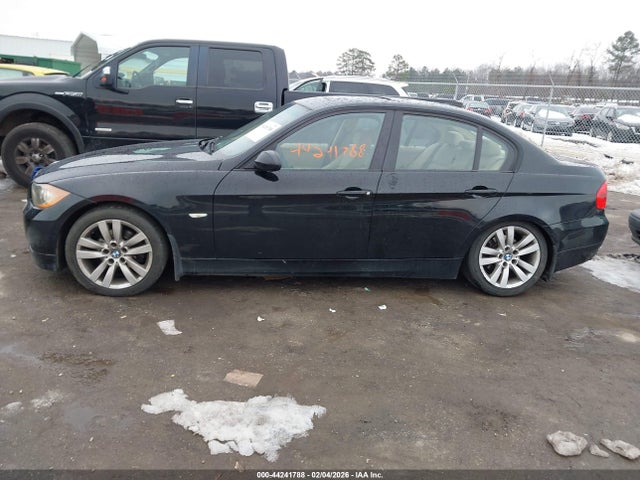 44241788 :رقم المزاد ، WBAVB13526PS66002 vin ، 2006 Bmw 325i مزاد بيع