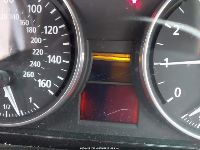 44241788 :رقم المزاد ، WBAVB13526PS66002 vin ، 2006 Bmw 325i مزاد بيع